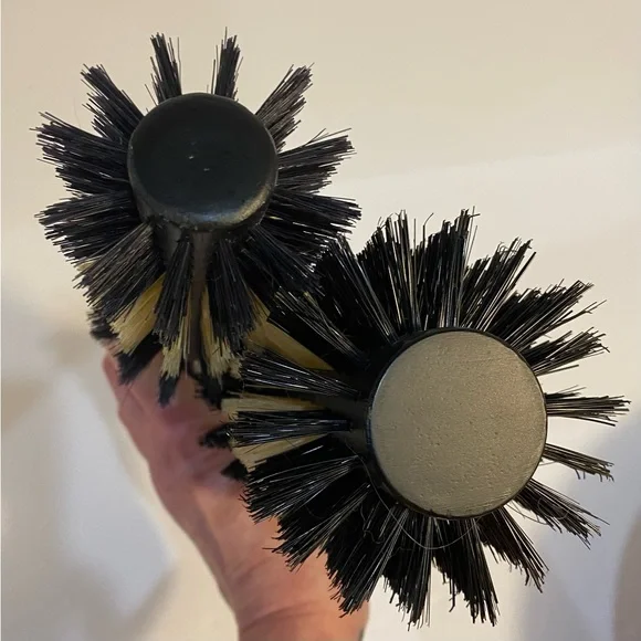 🌟🌟🌟2 Marilyn’s Most Famous Tuxedo Brushes - Picture 11 of 16